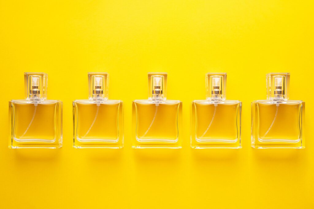 Distributor Parfum, 10 Keuntungan Distributor Parfum - Amulia Parfum
